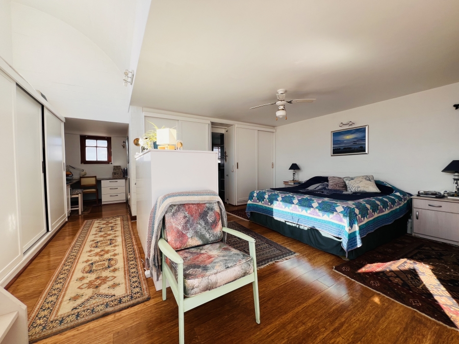3 Bedroom Property for Sale in Paradise Beach Western Cape